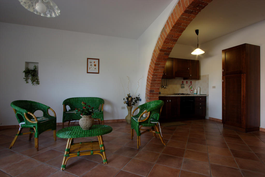 Agriturismo Quattro Pini Castagneto Carducci Exterior foto