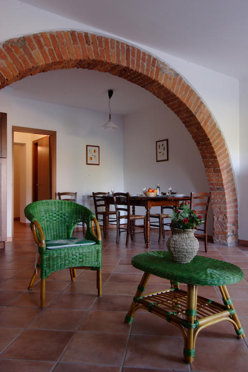 Agriturismo Quattro Pini Castagneto Carducci Exterior foto